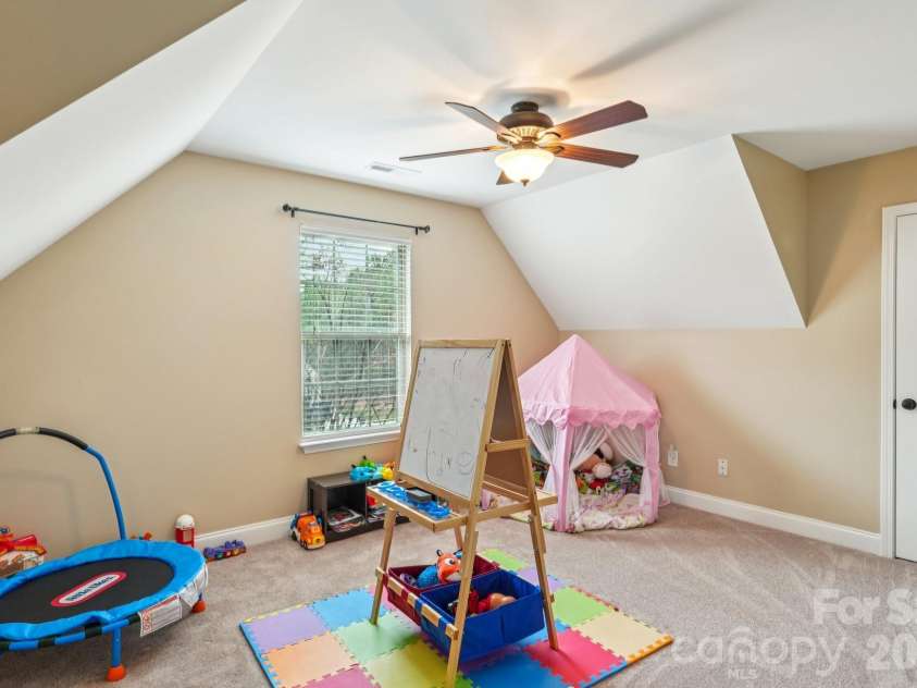 4013 Spindrift Cove, Denver, NC 28037.  MLS# CAR4350833, YatesRealty ID 12838. 
