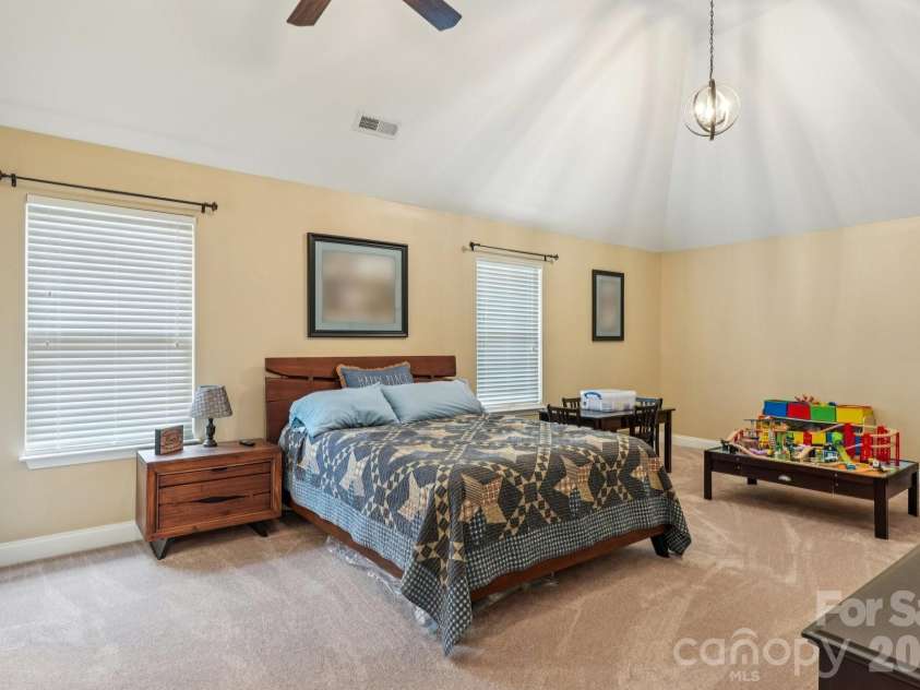 4013 Spindrift Cove, Denver, NC 28037.  MLS# CAR4350833, YatesRealty ID 12838. 