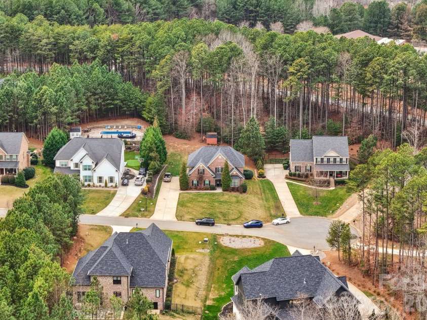 4013 Spindrift Cove, Denver, NC 28037.  MLS# CAR4350833, YatesRealty ID 12838. 
