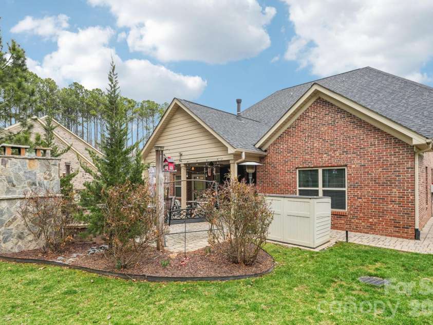 4013 Spindrift Cove, Denver, NC 28037.  MLS# CAR4350833, YatesRealty ID 12838. 