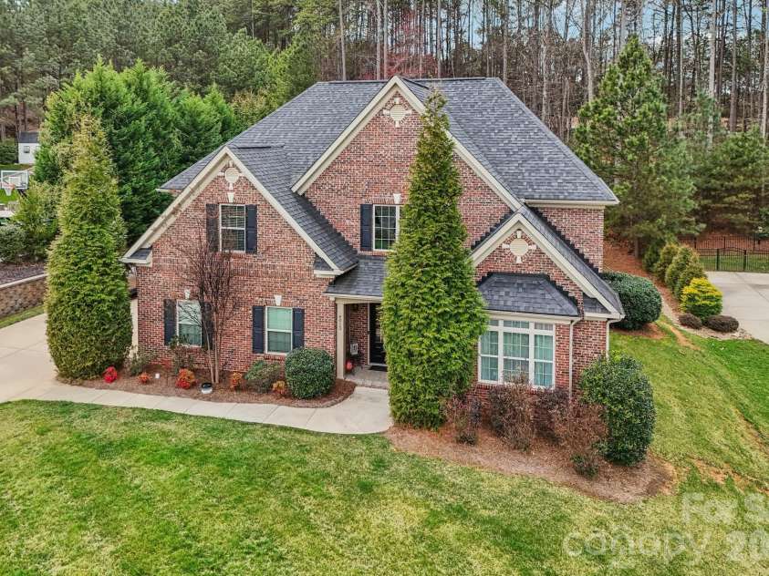 4013 Spindrift Cove, Denver, NC 28037.  MLS# CAR4350833, YatesRealty ID 12838. 