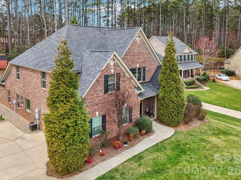 4013 Spindrift Cove, Denver, NC 28037.  MLS# CAR4350833, YatesRealty ID 12838. 