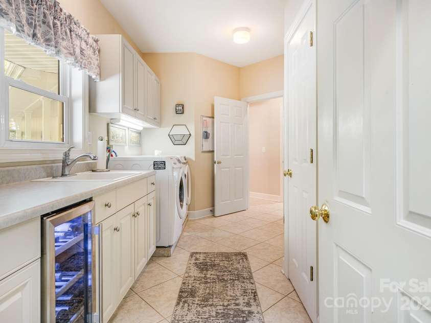 91 Island View Court, Mill Spring, NC 28756.  MLS# CAR4183479, YatesRealty ID 12838. 