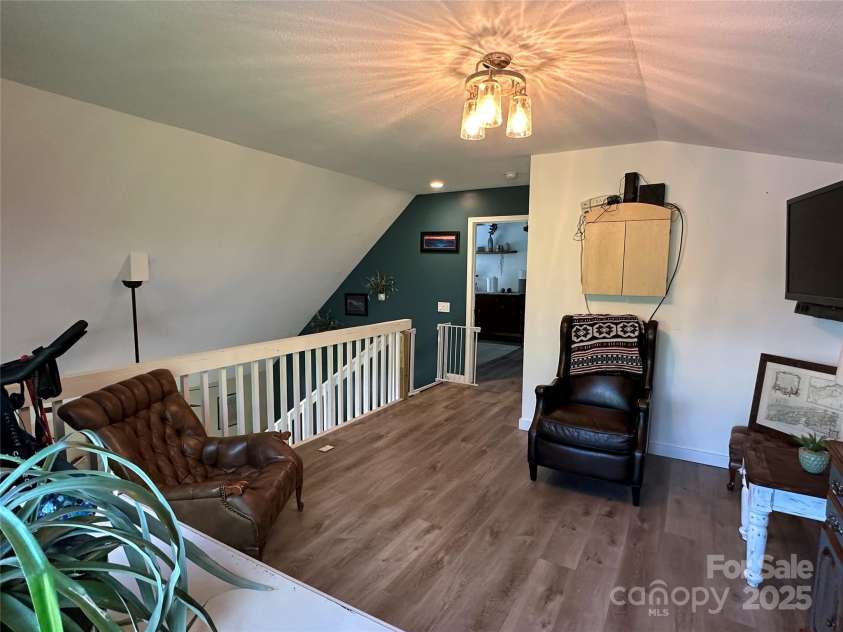 115 Kuykendall Lane, Canton, NC 28716.  MLS# CAR4253342, YatesRealty ID 12840. Another view of the loft