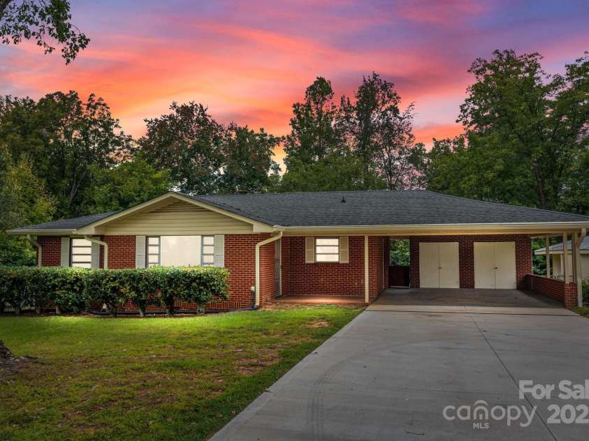 3430 Stokes Ferry Road, Salisbury, NC 28146.  MLS# CAR4249785, YatesRealty ID 12841. 