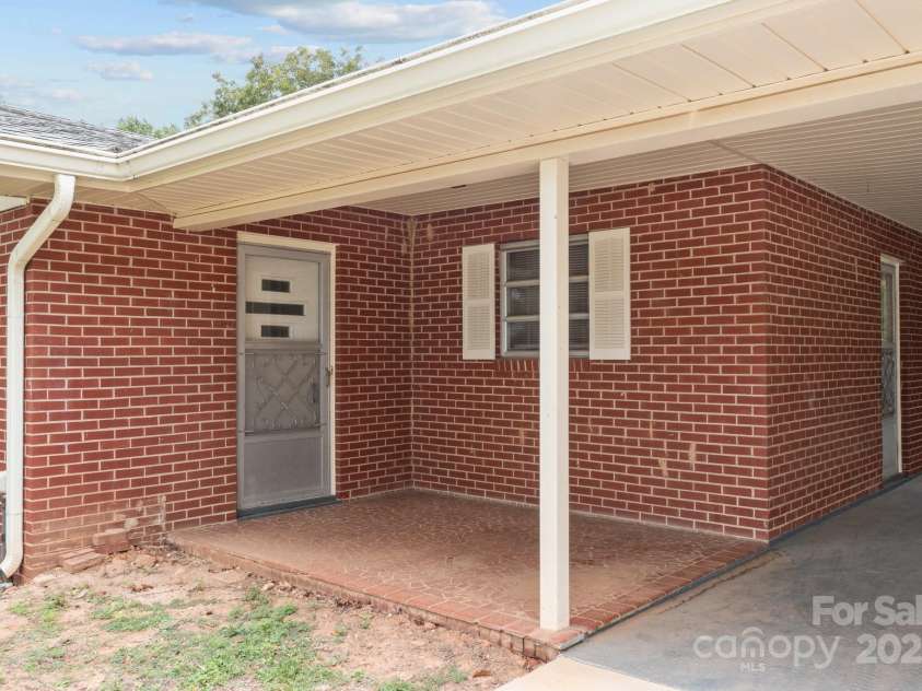 3430 Stokes Ferry Road, Salisbury, NC 28146.  MLS# CAR4249785, YatesRealty ID 12841. 