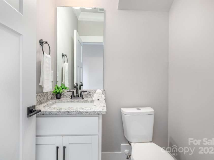 4139 Twenty Grand Drive, Indian Trail, NC 28079.  MLS# CAR4319478, YatesRealty ID 12841. Half bath on main