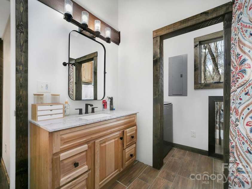 159 Willow Lane, Rosman, NC 28772.  MLS# CAR4247318, YatesRealty ID 12843. Full Bath to Laundry