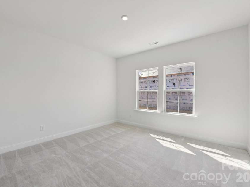 5420 Hollow Branch Road, Charlotte, NC 28278.  MLS# CAR4371525, YatesRealty ID 12843. Representative