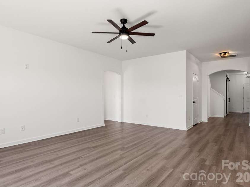 12863 Mustang Drive, Midland, NC 28107.  MLS# CAR4368814, YatesRealty ID 12845. 