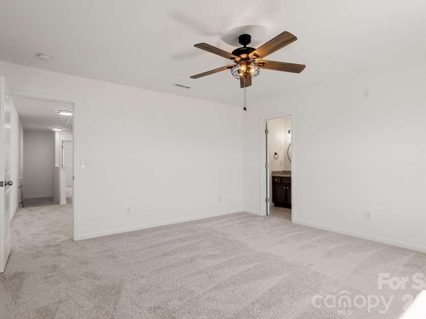 12863 Mustang Drive, Midland, NC 28107.  MLS# CAR4368814, YatesRealty ID 12845. 