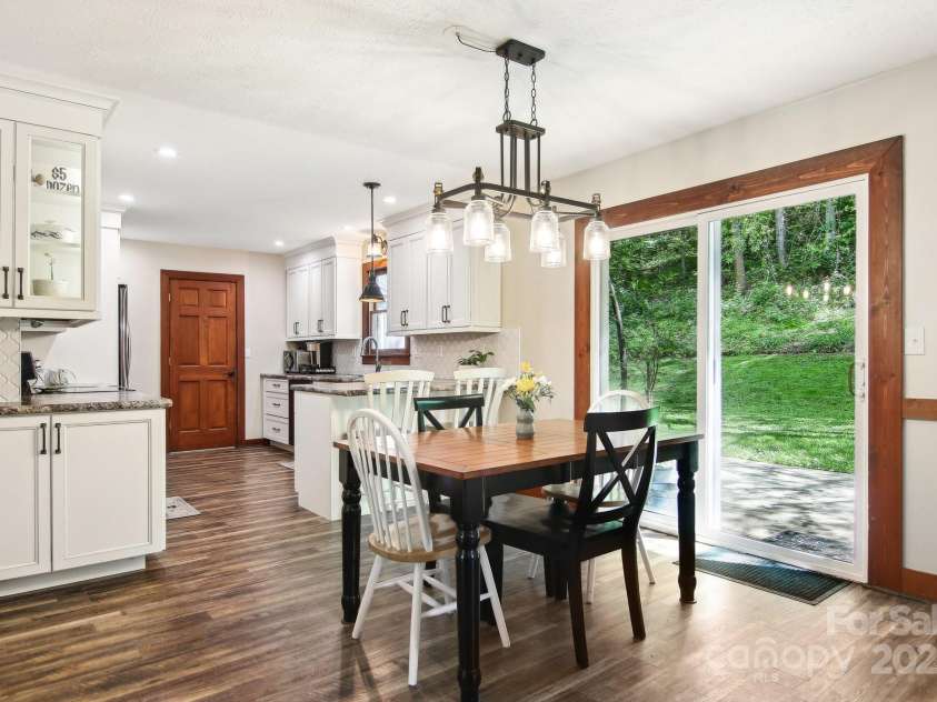 164 Farley Street, Waynesville, NC 28786.  MLS# CAR4256410, YatesRealty ID 12845. 