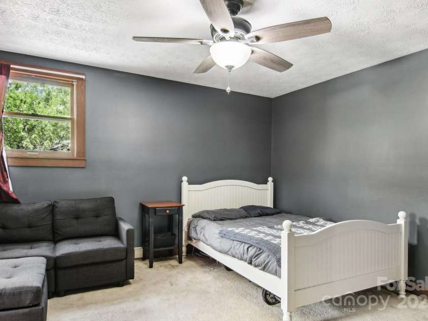 164 Farley Street, Waynesville, NC 28786.  MLS# CAR4256410, YatesRealty ID 12845. 