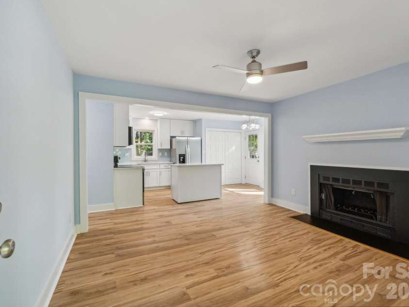 5414 Leaford Court, Charlotte, NC 28227.  MLS# CAR4368175, YatesRealty ID 12846. 