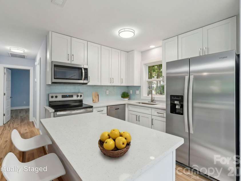 5414 Leaford Court, Charlotte, NC 28227.  MLS# CAR4368175, YatesRealty ID 12846. 