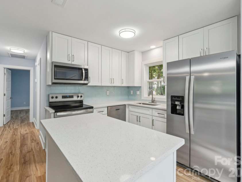 5414 Leaford Court, Charlotte, NC 28227.  MLS# CAR4368175, YatesRealty ID 12846. 