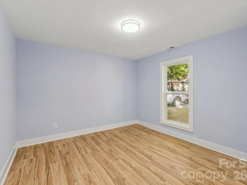 5414 Leaford Court, Charlotte, NC 28227.  MLS# CAR4368175, YatesRealty ID 12846. 