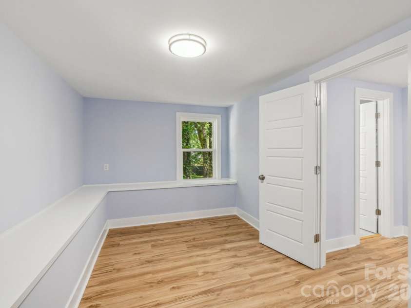 5414 Leaford Court, Charlotte, NC 28227.  MLS# CAR4368175, YatesRealty ID 12846. 