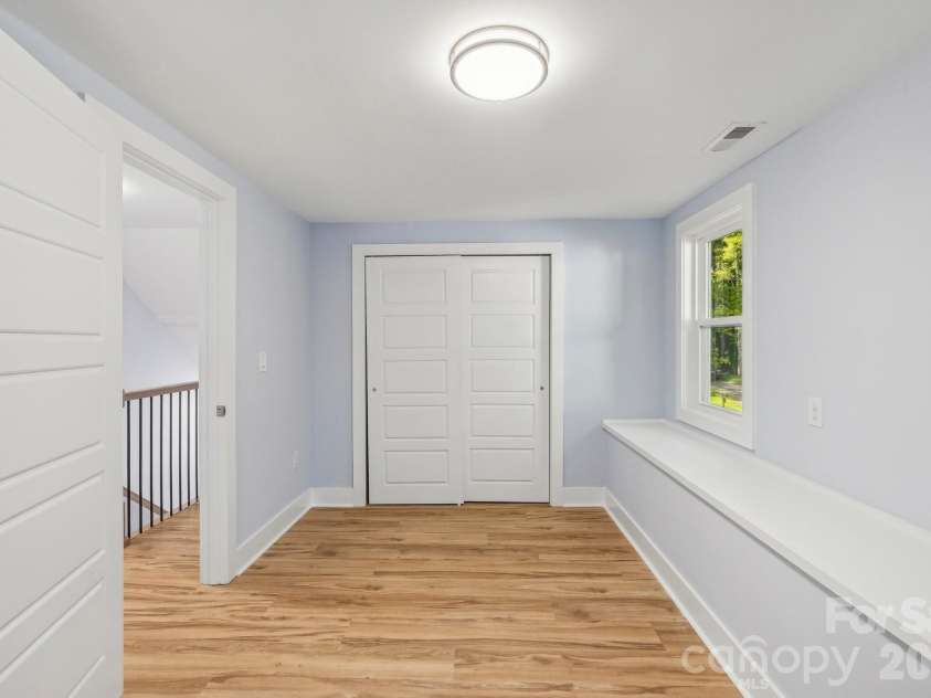 5414 Leaford Court, Charlotte, NC 28227.  MLS# CAR4368175, YatesRealty ID 12846. 