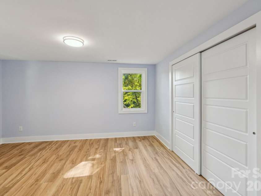 5414 Leaford Court, Charlotte, NC 28227.  MLS# CAR4368175, YatesRealty ID 12846. 