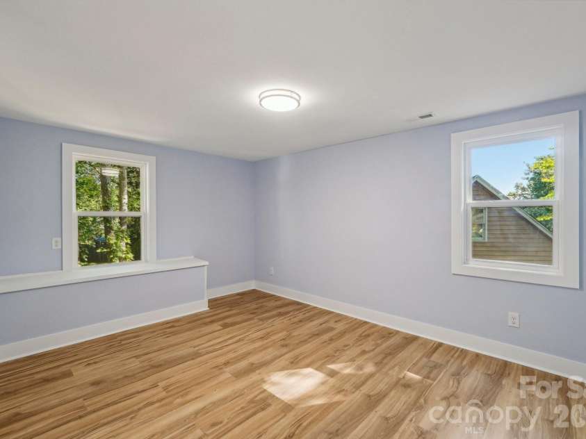 5414 Leaford Court, Charlotte, NC 28227.  MLS# CAR4368175, YatesRealty ID 12846. 