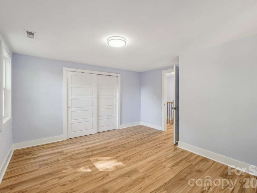 5414 Leaford Court, Charlotte, NC 28227.  MLS# CAR4368175, YatesRealty ID 12846. 