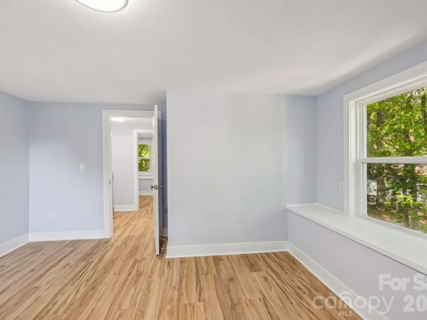 5414 Leaford Court, Charlotte, NC 28227.  MLS# CAR4368175, YatesRealty ID 12846. 