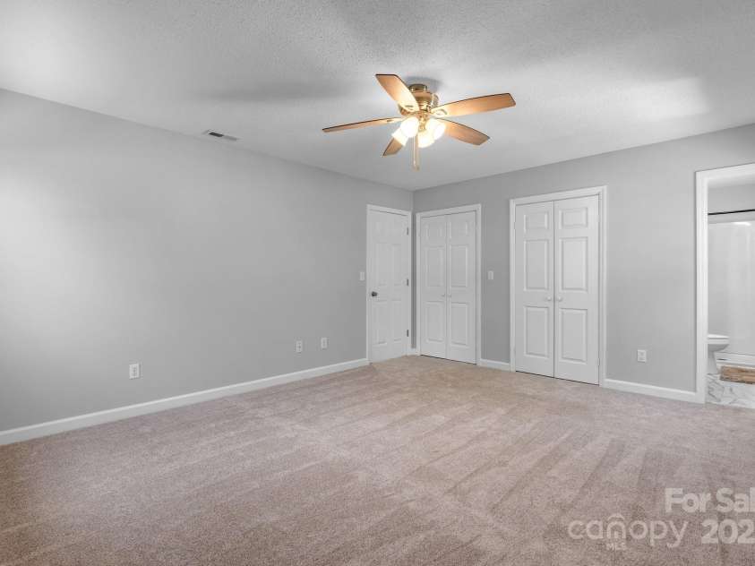 60 Woodland Drive, Marion, NC 28752.  MLS# CAR4254824, YatesRealty ID 12848. 