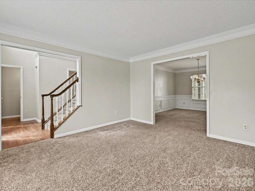 2800 Pearwood Court, Matthews, NC 28105.  MLS# CAR4363874, YatesRealty ID 12849. 