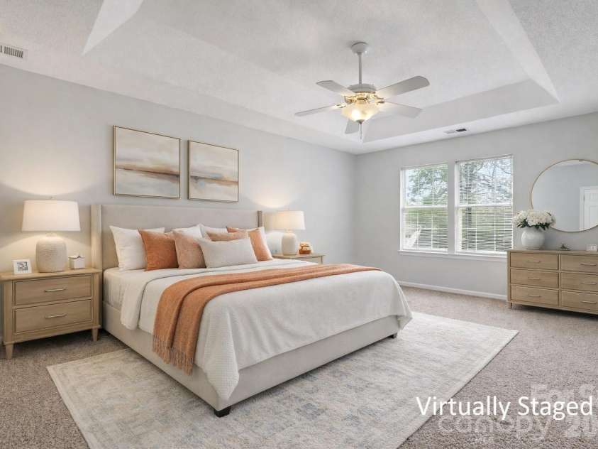 2800 Pearwood Court, Matthews, NC 28105.  MLS# CAR4363874, YatesRealty ID 12849. 