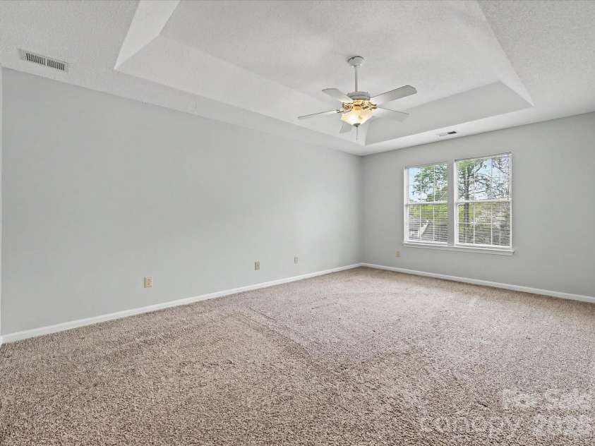 2800 Pearwood Court, Matthews, NC 28105.  MLS# CAR4363874, YatesRealty ID 12849. 