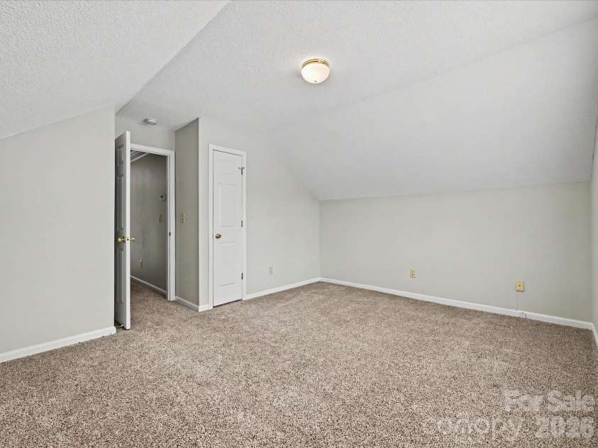 2800 Pearwood Court, Matthews, NC 28105.  MLS# CAR4363874, YatesRealty ID 12849. 