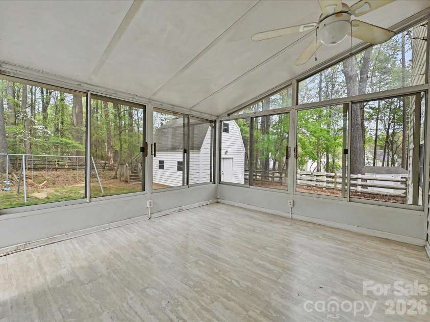 2800 Pearwood Court, Matthews, NC 28105.  MLS# CAR4363874, YatesRealty ID 12849. 