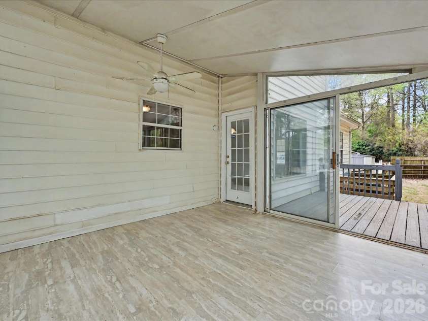 2800 Pearwood Court, Matthews, NC 28105.  MLS# CAR4363874, YatesRealty ID 12849. 