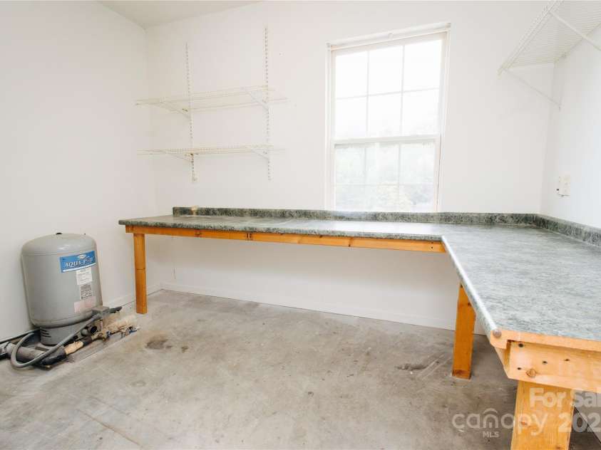 207 Lakeview Drive, Marion, NC 28752.  MLS# CAR4255488, YatesRealty ID 1285. 