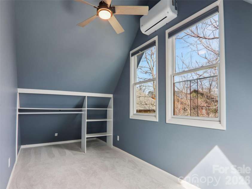 15 Merion Drive, Asheville, NC 28806.  MLS# CAR4361227, YatesRealty ID 12850. 