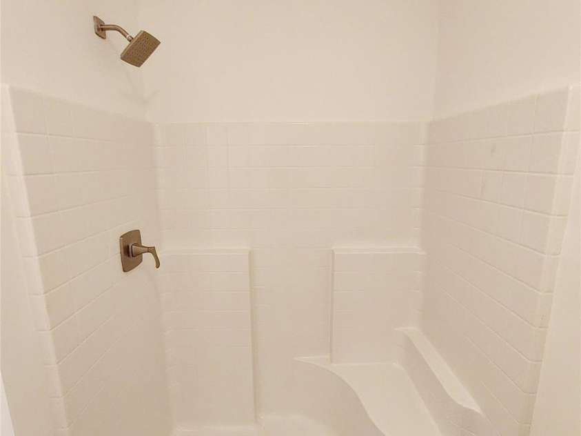 93 Badger Run, Hendersonville, NC 28739.  MLS# CAR4273888, YatesRealty ID 12854. 