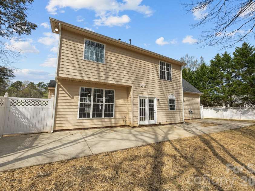3804 Lincoln Court, Indian Trail, NC 28079.  MLS# CAR4359519, YatesRealty ID 12856. 
