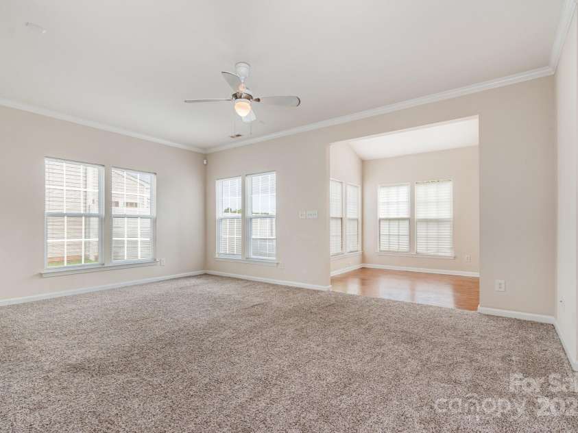 4213 Coulter Crossing, Charlotte, NC 28213.  MLS# CAR4257924, YatesRealty ID 12858. 
