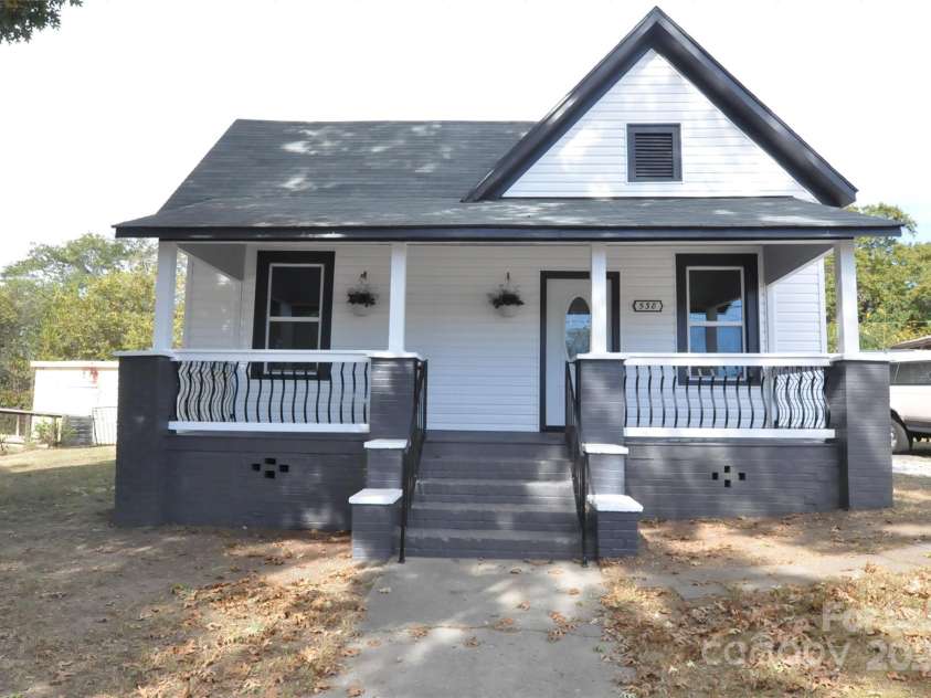 538 Pinckney Road, Chester, SC 29706.  MLS# CAR4316205, YatesRealty ID 1286. 