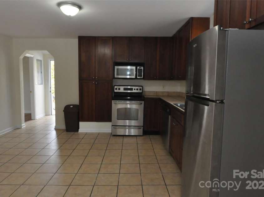 538 Pinckney Road, Chester, SC 29706.  MLS# CAR4316205, YatesRealty ID 1286. 