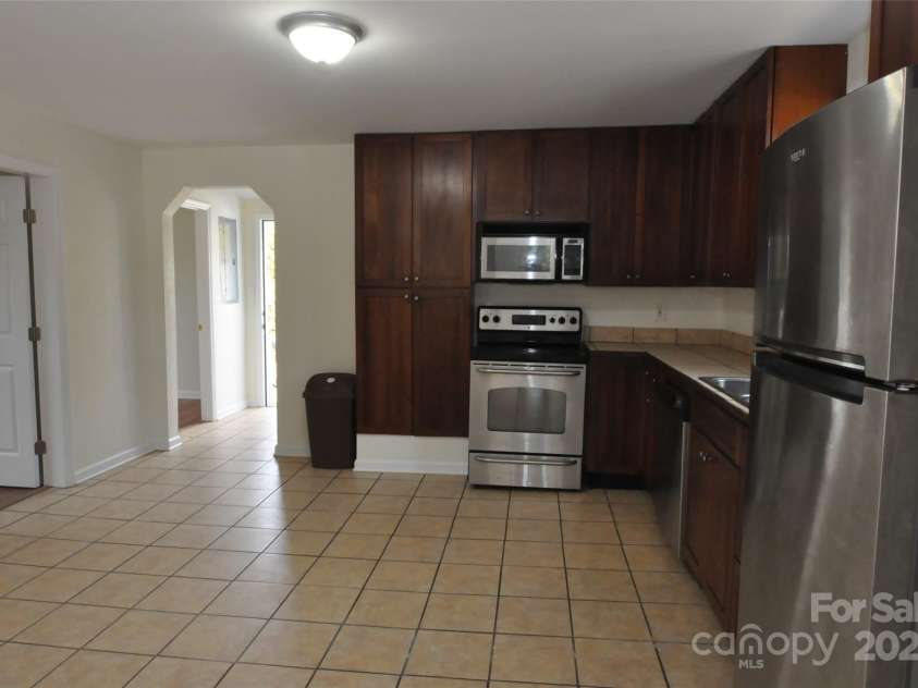 538 Pinckney Road, Chester, SC 29706.  MLS# CAR4316205, YatesRealty ID 1286. 