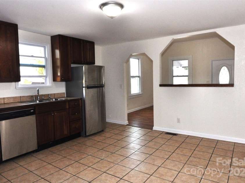 538 Pinckney Road, Chester, SC 29706.  MLS# CAR4316205, YatesRealty ID 1286. 