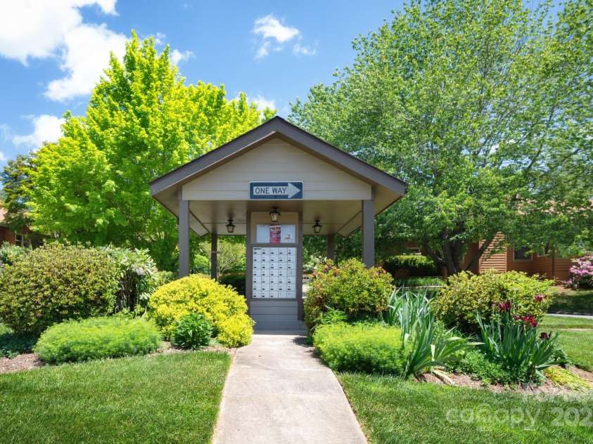 36 Elderberry Lane, Asheville, NC 28805.  MLS# CAR4240717, YatesRealty ID 12860. Centralized mail system