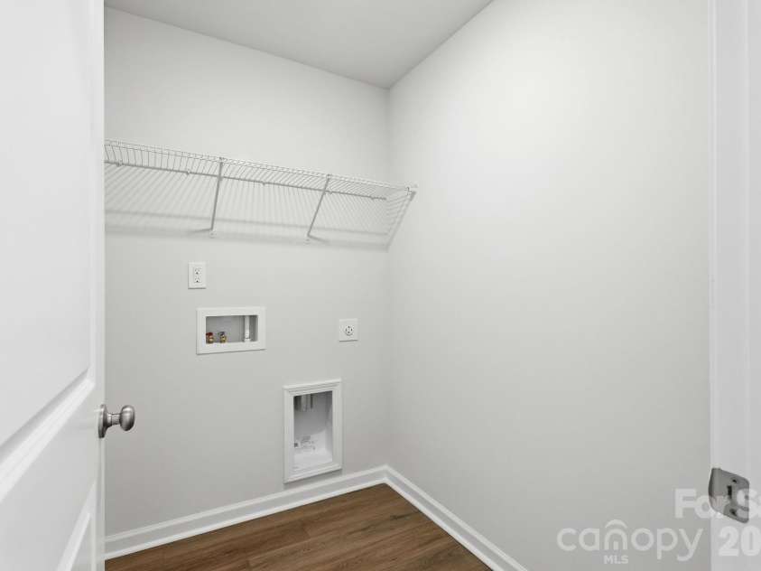1641 Piper Creek Avenue, Newton, NC 28658.  MLS# CAR4333408, YatesRealty ID 12861. 