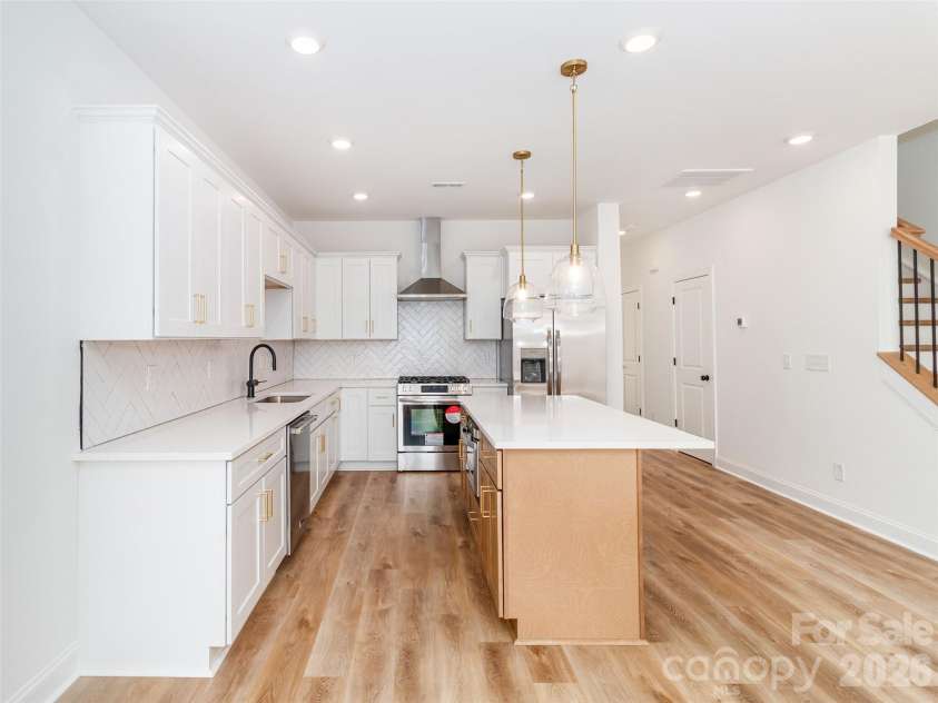 2517 Elon Street, Charlotte, NC 28208.  MLS# CAR4361244, YatesRealty ID 12862. 