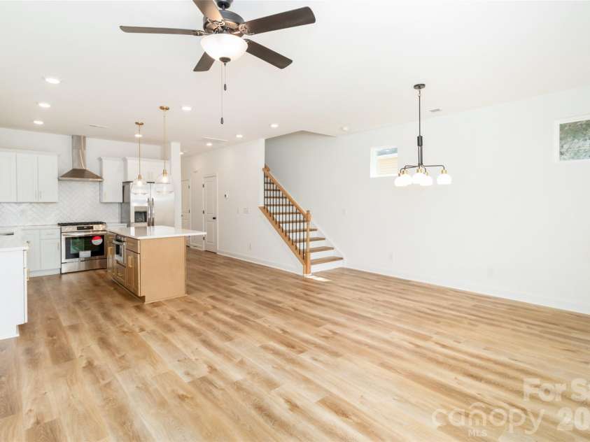 2517 Elon Street, Charlotte, NC 28208.  MLS# CAR4361244, YatesRealty ID 12862. 