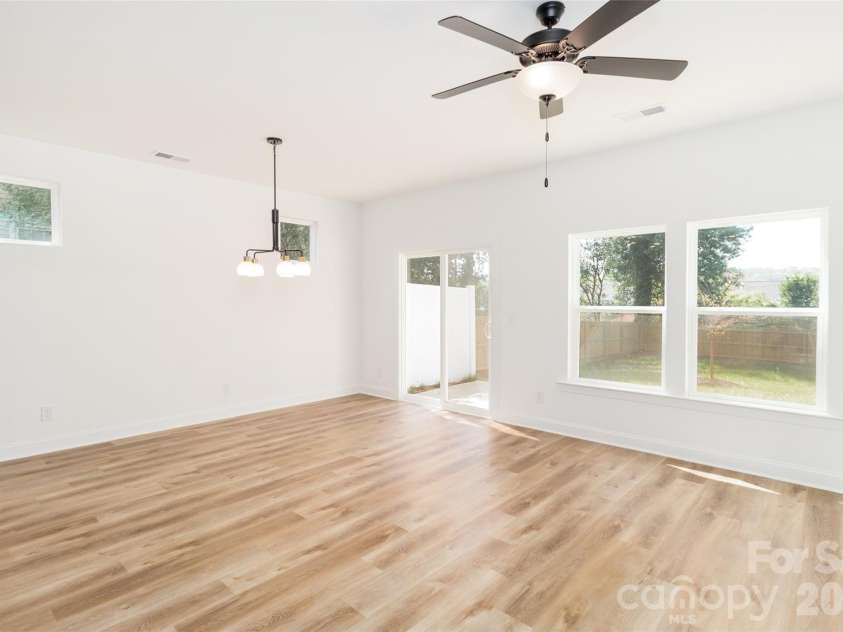 2517 Elon Street, Charlotte, NC 28208.  MLS# CAR4361244, YatesRealty ID 12862. 