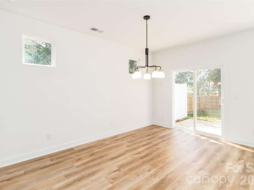 2517 Elon Street, Charlotte, NC 28208.  MLS# CAR4361244, YatesRealty ID 12862. 