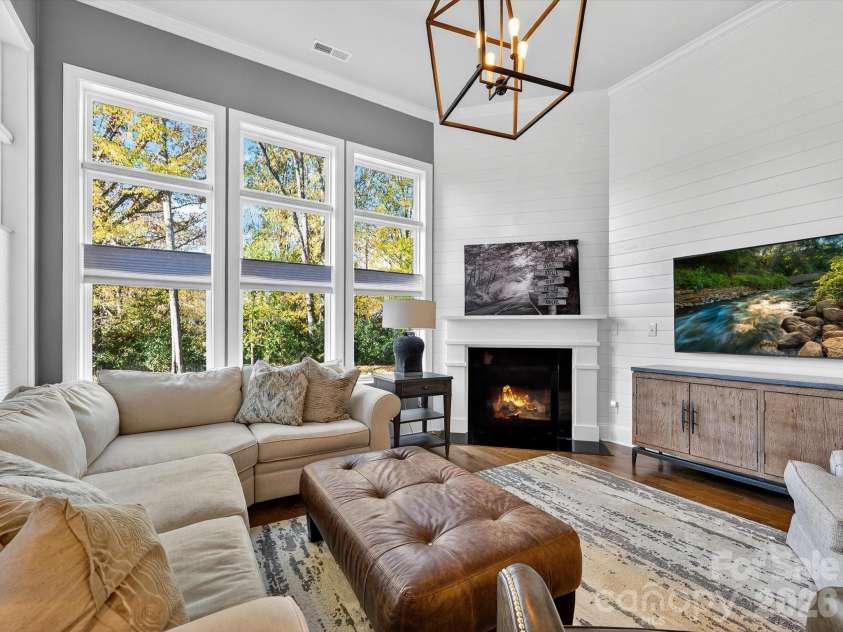 13105 Kornegy Drive, Charlotte, NC 28277.  MLS# CAR4390092, YatesRealty ID 12864. 